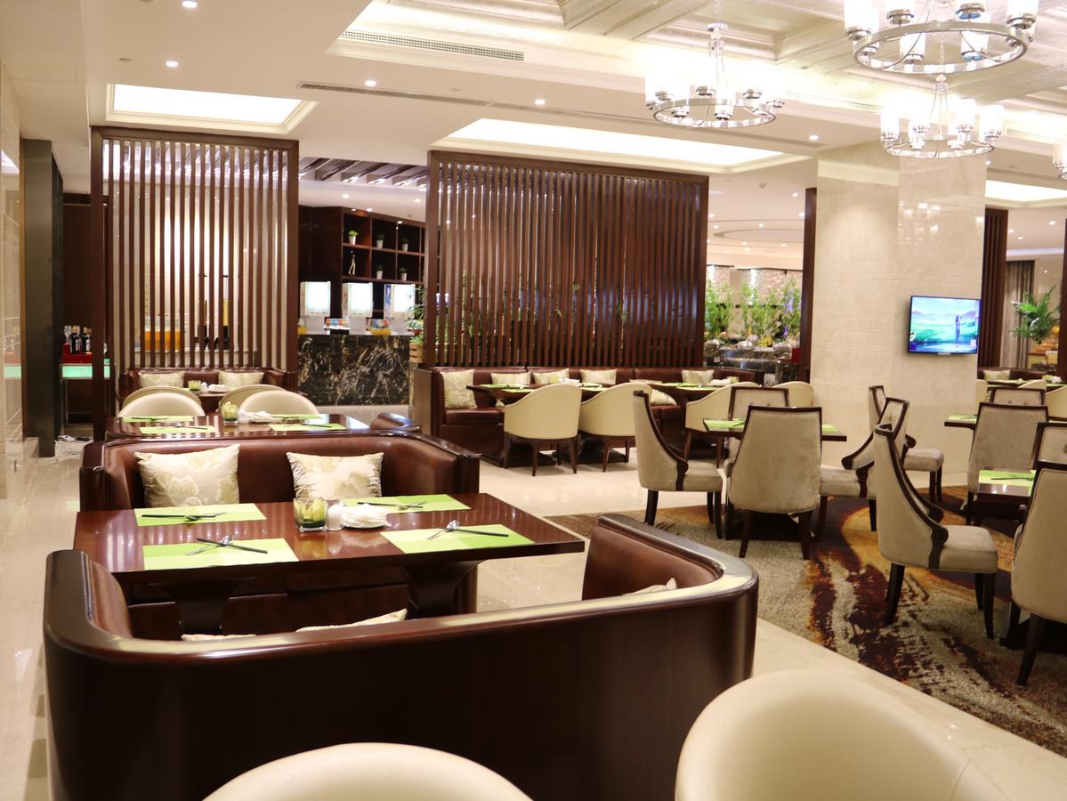 Jinqian Jiahua International Hotel Chishui  Exterior photo