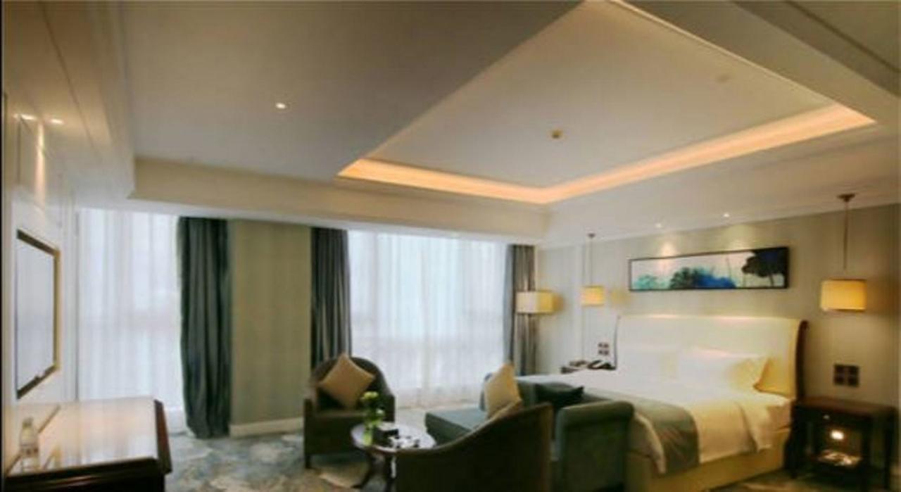Jinqian Jiahua International Hotel Chishui  Exterior photo